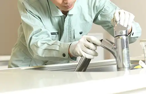 修理・交換作業の様子